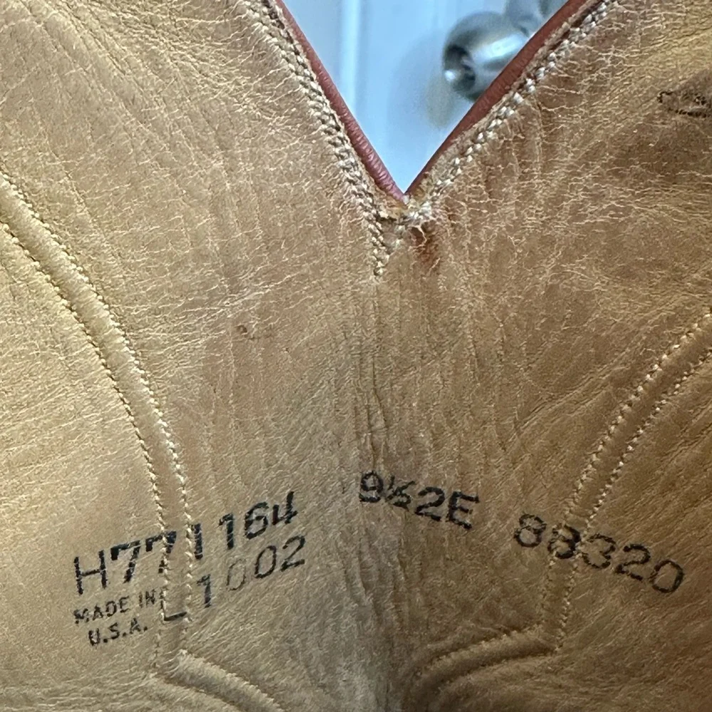 Lucchese classic handmade Ostrich Brown/ Tan Cowboy Boots size 9.5